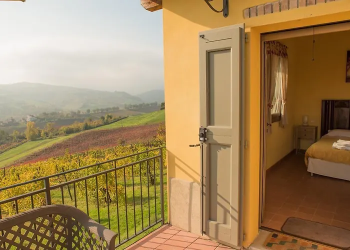 Podere Diamante Kır Evi *